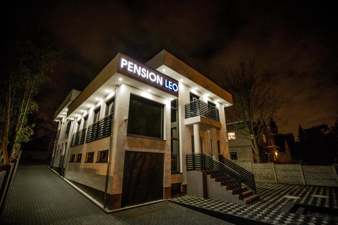 Pension Leo Berlino Esterno foto